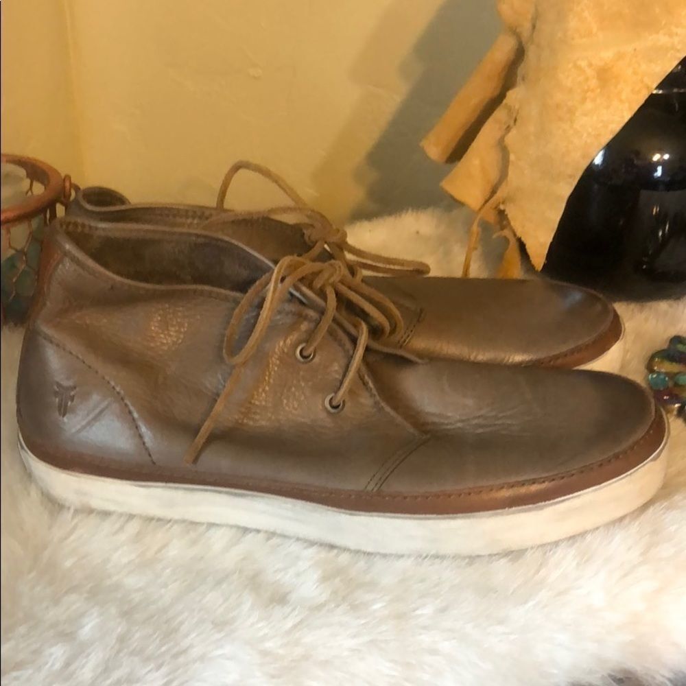 Frye shoes 10.5 (2339)